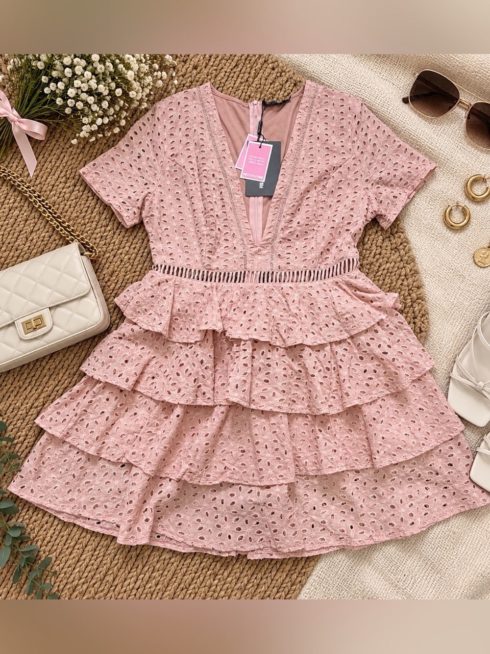 PrettyLittleThing Women’s 6 Blush Pink Eyelet Tiered Ruffle Mini Dress NWT